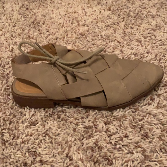 Unique flats! - Picture 2 of 5